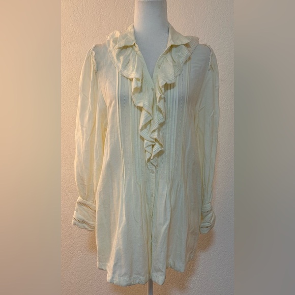 Free People Tops - Free People Bella Ruffle Front Ivory/Cream Tunic Top Blouse Size Small